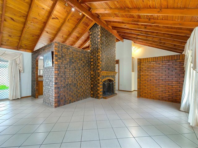 1564 Gympie Road, QLD 4034