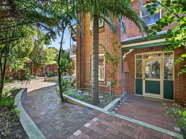 36 Third Avenue, WA 6050