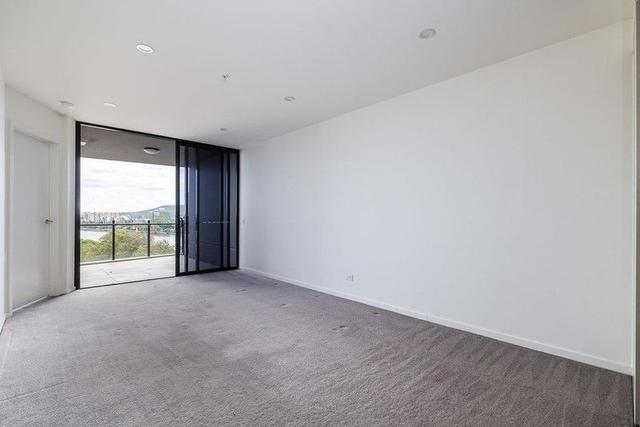 11002/25 Bouquet Street, QLD 4101