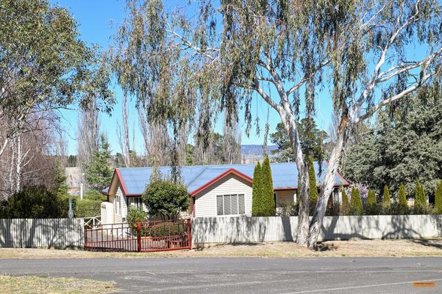 6 Hamilton Street, NSW 2628