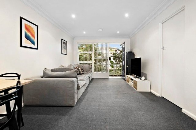 1/10 Moore  Road, NSW 2096