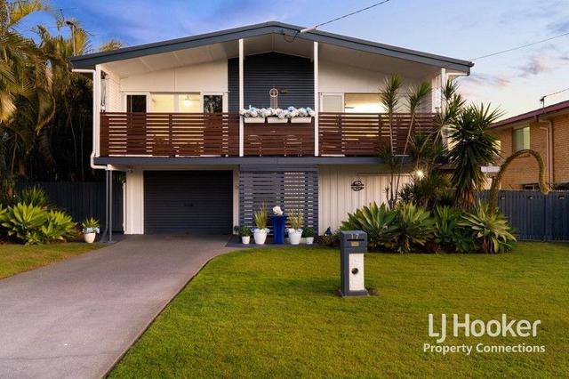 17 Balswidden Street, QLD 4035