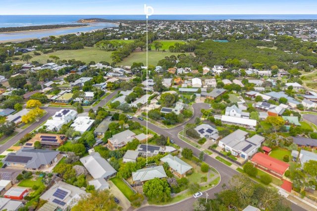 2/28 Knox Drive, VIC 3227