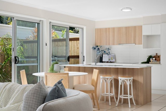 3/4 Ridge Road, QLD 4558