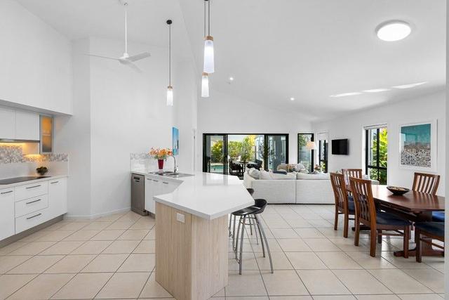 8 Sanibel Court, QLD 4575