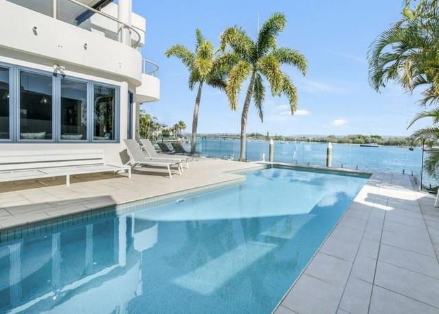 20 King James  Court, QLD 4216
