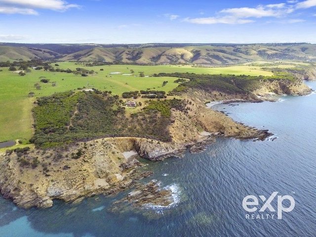 5724 North Coast Road, SA 5223