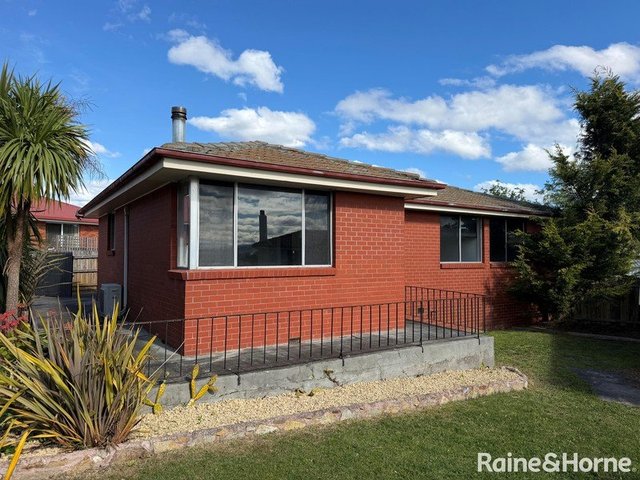 15 Britten Street, TAS 7140