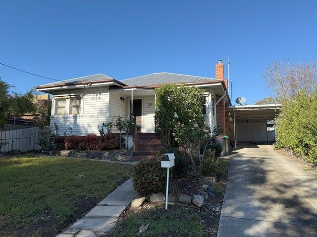 929 Padman Drive, NSW 2640