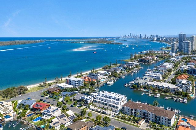2/10-12 Jennifer  Avenue, QLD 4216