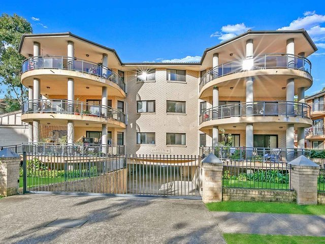 9/74-76 Lane Street, NSW 2145