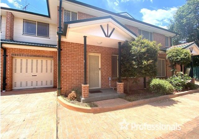 3/30 Hoxton Park Road, NSW 2170