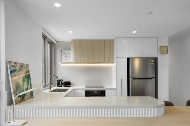 202/295 Golden Four Drive, QLD 4225