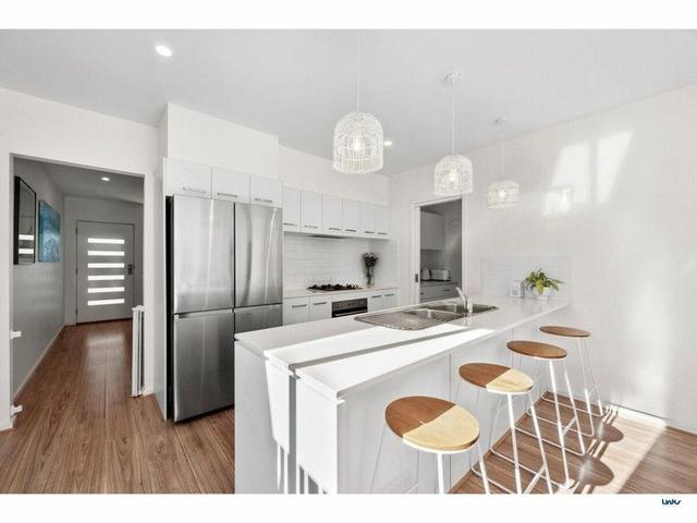11 Crystal Way, VIC 3228