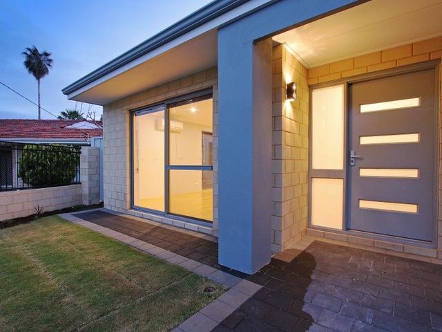 1/7 Lunar Way, WA 6107