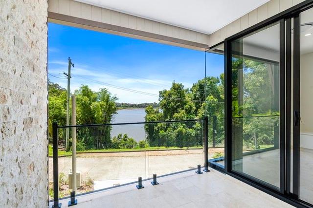 162A Broadwater  Esplanade, NSW 2486