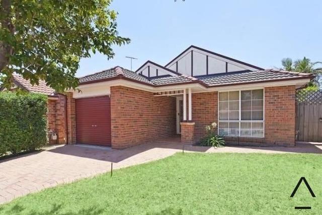 15 Castle Rock Court, NSW 2173