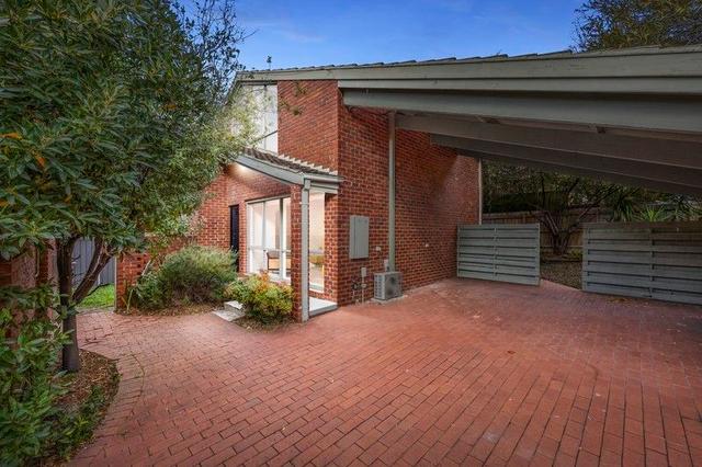 2/10 Centre Road, VIC 3187