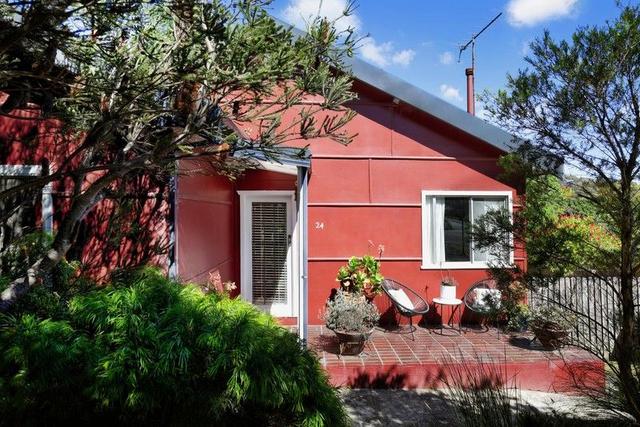 24 Eunoe Street, NSW 2780