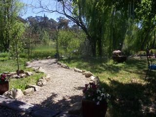 Garden Path (2008-05-10)