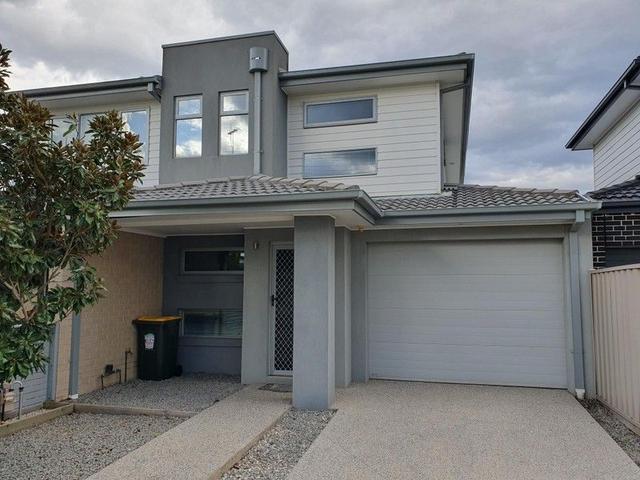 1/8 Lurg Avenue, VIC 3020