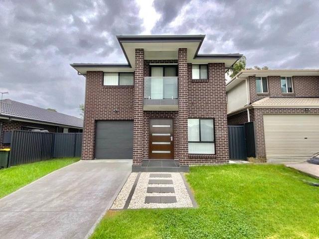 38 Bluebell Crescent, NSW 2570