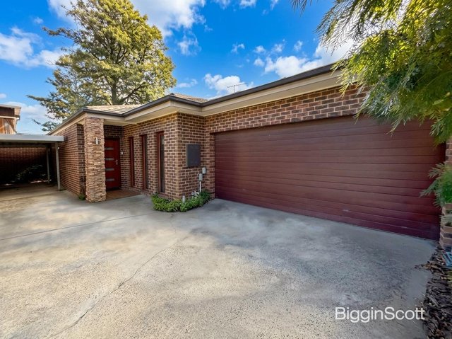 2/7 Biscayne Drive, VIC 3149