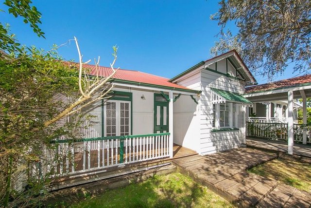 62 Heussler Terrace, QLD 4064