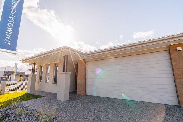 12 Isola Mews, Alamora Estate,, VIC 3029