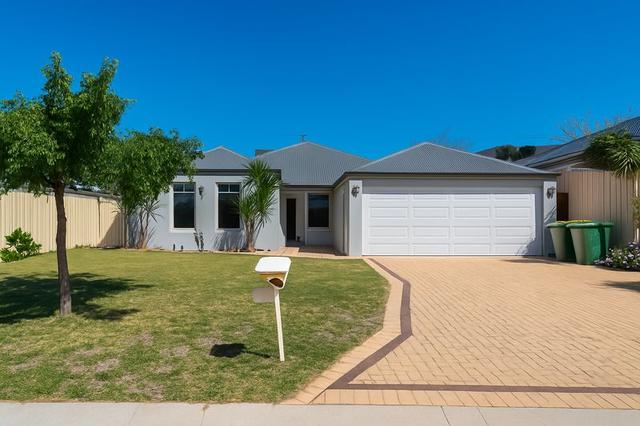 6 Dennis Retreat, WA 6171