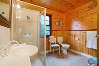 Barn Bathroom/Laundry (2016-06-15)