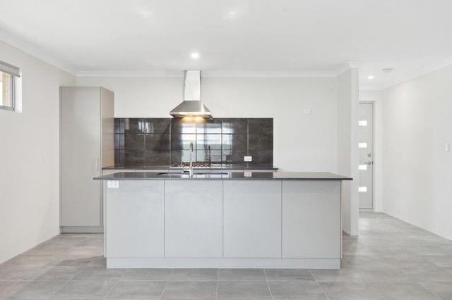 12 Gambier Grove, WA 6034
