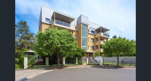 1/8 Refractory Ct, NSW 2142