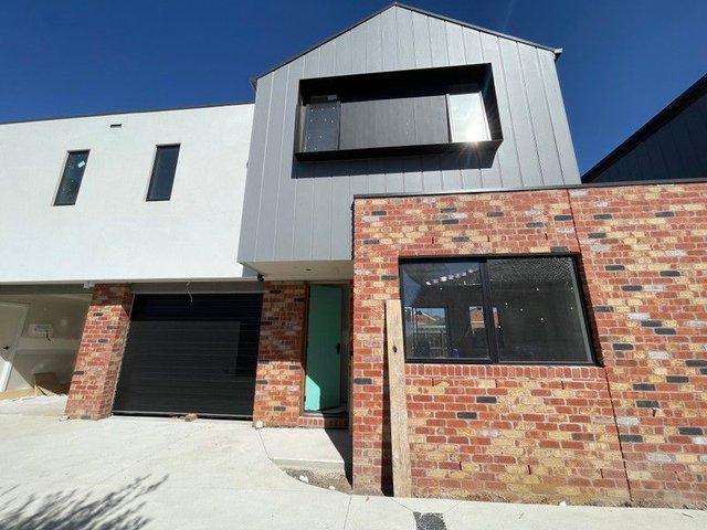 1-4/17 Bedford Street, VIC 3073