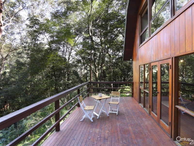 24 Lawley Crescent Pymble NSW 2073, listing photo 2