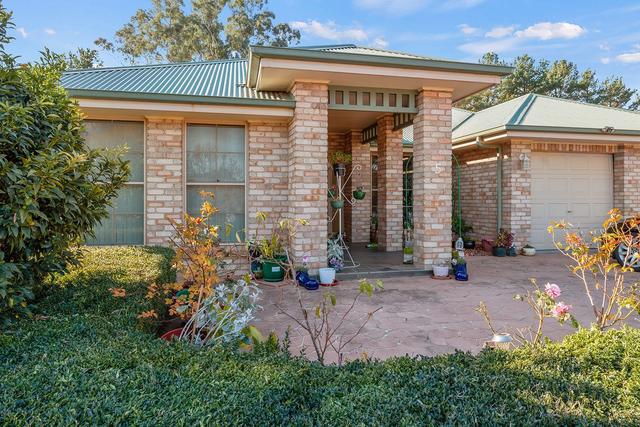 5 Discovery Drive, NSW 2582