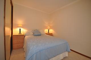 Bedroom 2 (2013-08-12)