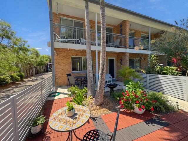 1/5 Coorilla Street 'Jimmys Beach Townhouses', NSW 2324