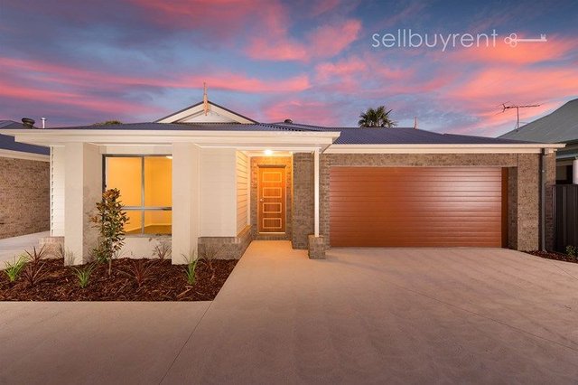 2/16 Chenery Street, VIC 3690