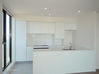 Kitchen 1 (5).jpg