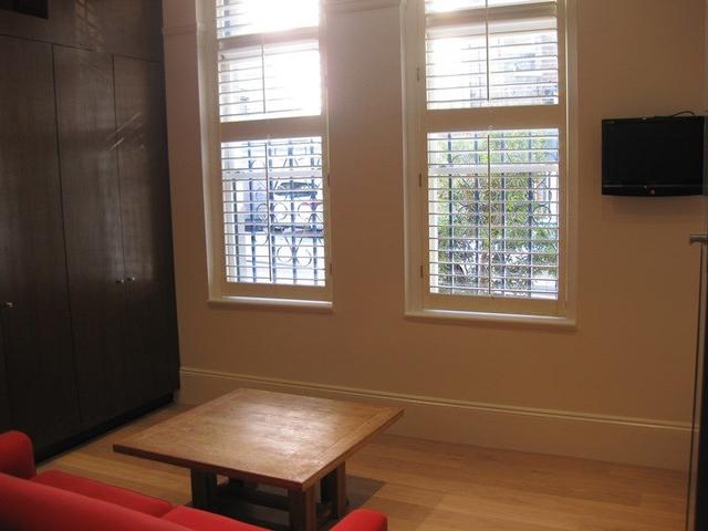 2/128 Victoria Street, NSW 2011