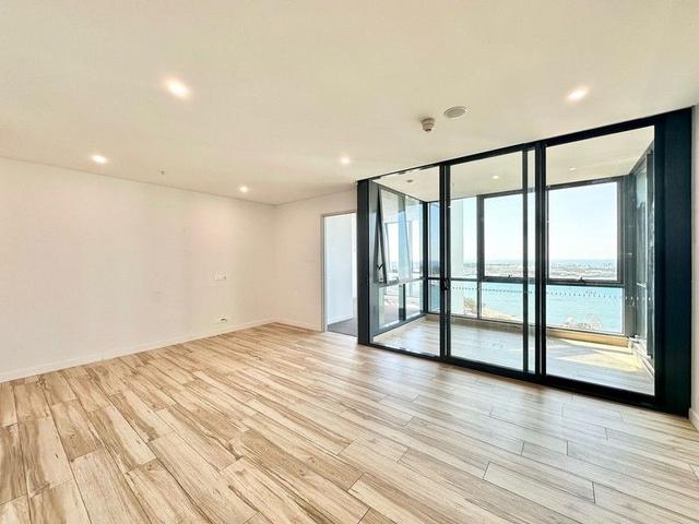 1305/2 Como Crescent, QLD 4215