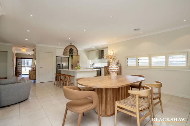 39 Peter Cullen Way, ACT 2611