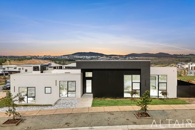 2 Skyring Street, ACT 2611