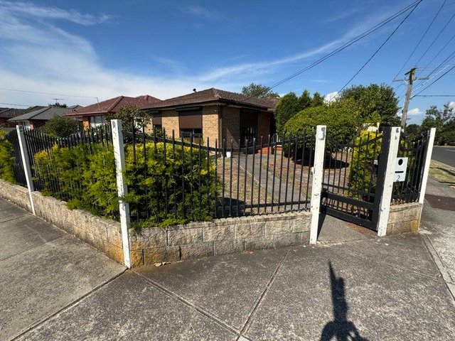 2 Lantana Avenue, VIC 3074