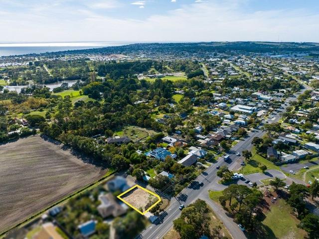 2 Carriage Crescent, VIC 3222