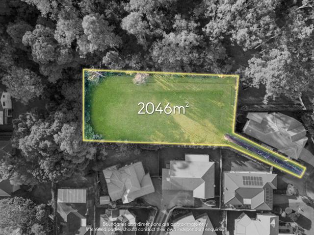 18 Farzana Place, QLD 4119