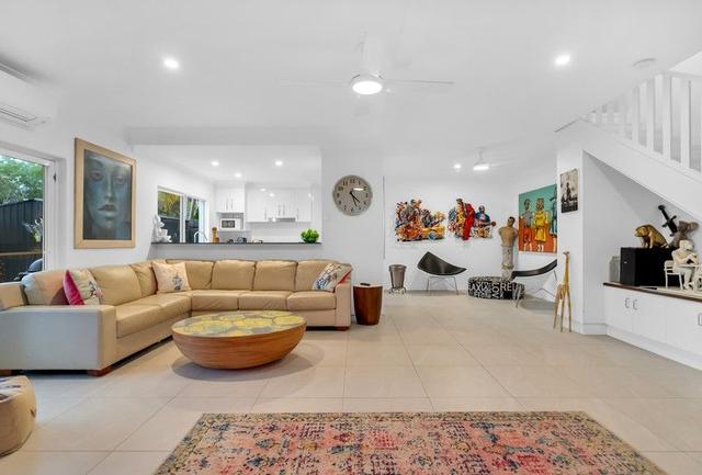 2/135 Davidson Street, QLD 4877