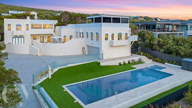 18 Freycinet Way, WA 6285