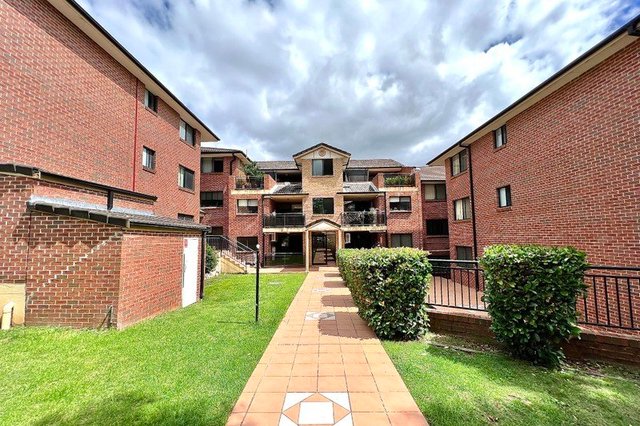 22/2-10 Mulla Road, NSW 2199